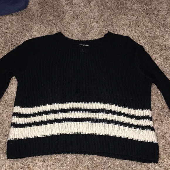 forever 21 knit sweater! - Picture 1 of 3